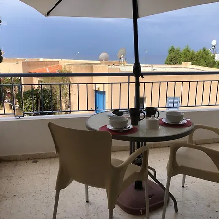 Kings Palace - Modern And Stylish 1 Bedroom Appartement